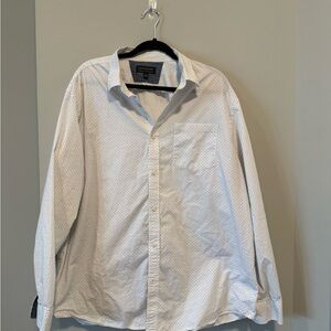 Banana Republic Men's White Button Down Shirt